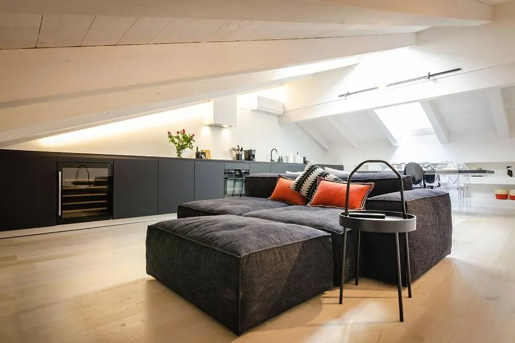 Asinelli Luxury Apartment Bologna