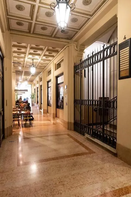 Asinelli Luxury Apartment Bologna