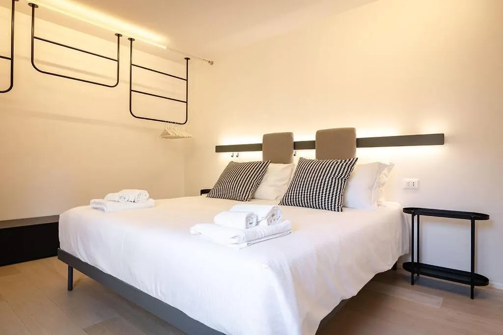 Asinelli Luxury Apartment Bologna Italia